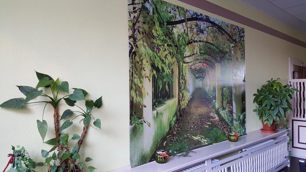 Tivoli Hotel Zerbst Bagian luar foto
