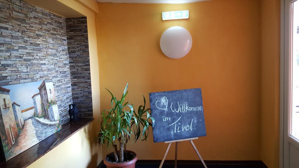 Tivoli Hotel Zerbst Bagian luar foto